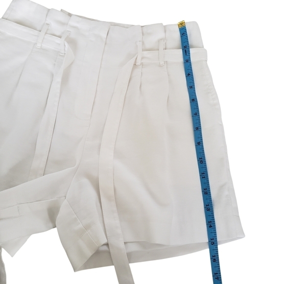 Molly Bracken White Paperbag Shorts With Belt - Picture 10 of 10